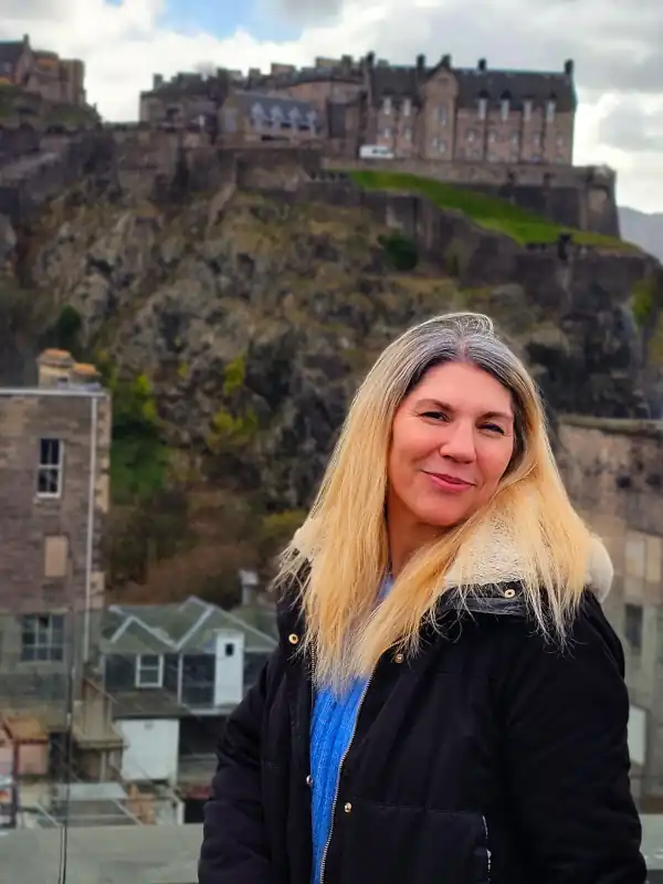 Marie - professional Edinburgh tour guide and trip planner